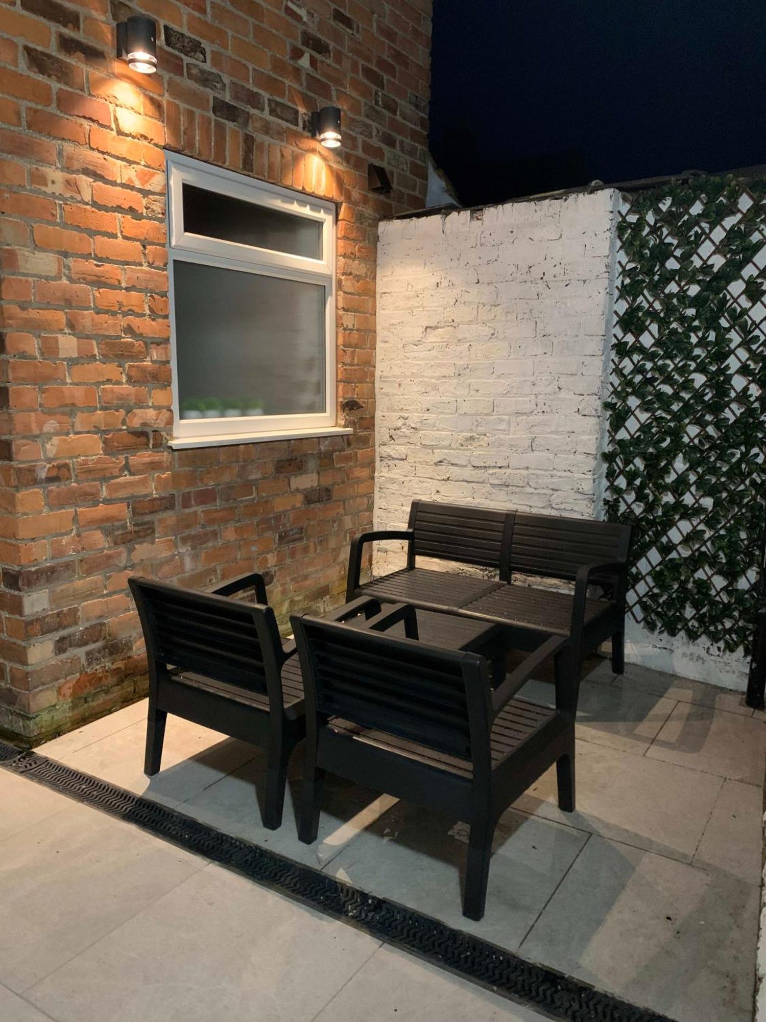 The Milton Sleeps 8 Close To York City Centre Pet Friendly Екстериор снимка