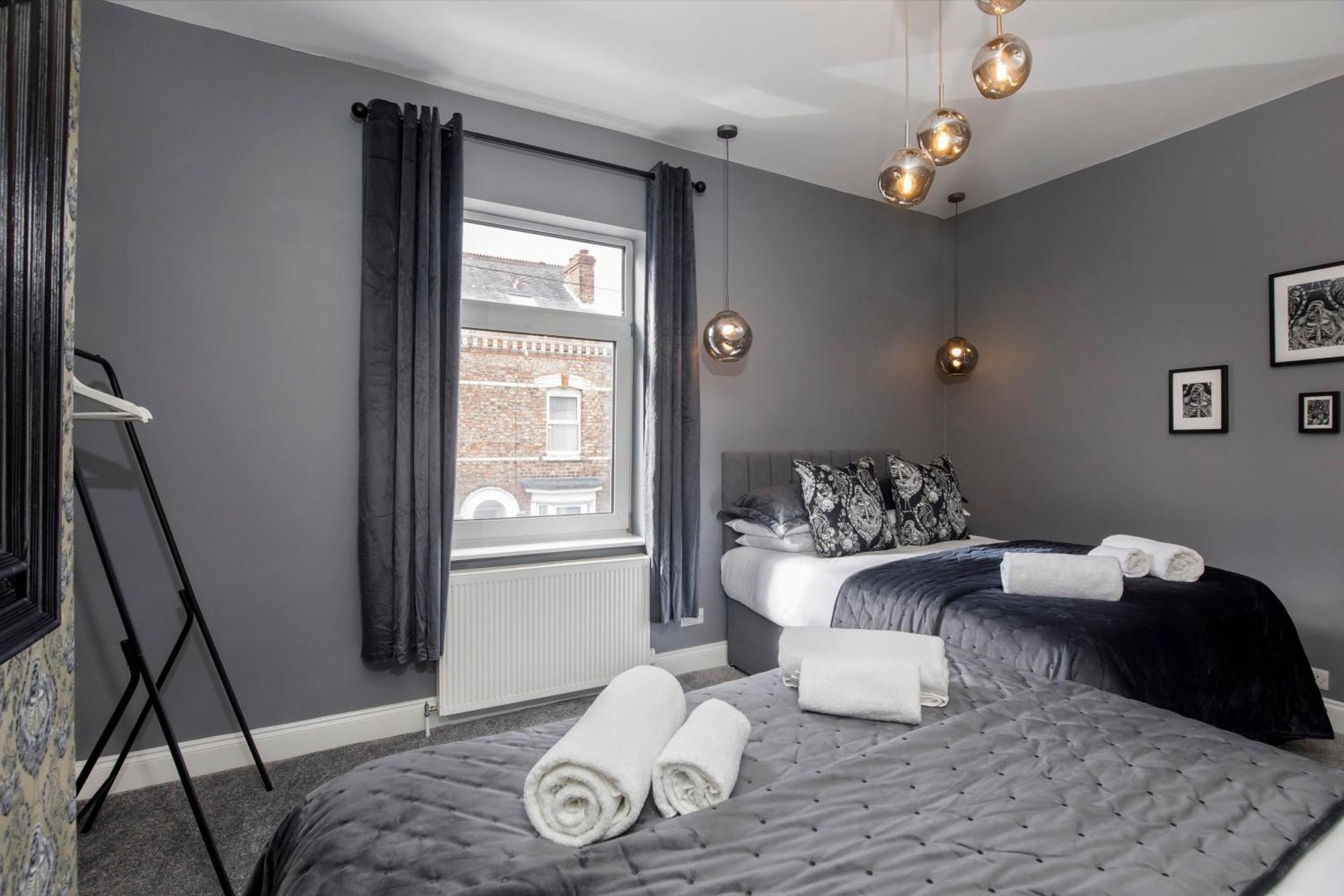 The Milton Sleeps 8 Close To York City Centre Pet Friendly Екстериор снимка